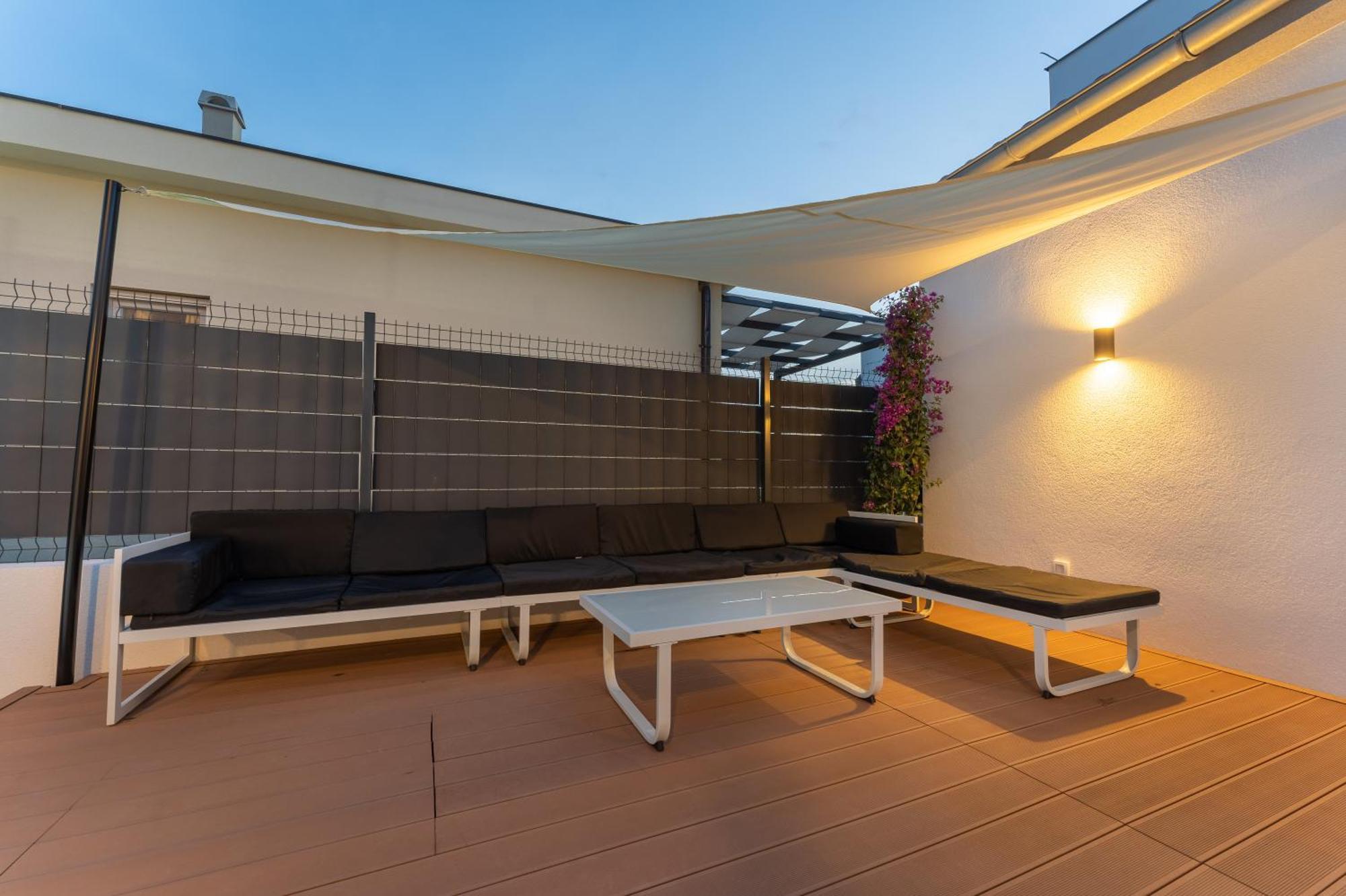Bernie Apartments With A Pool Zadar Bagian luar foto